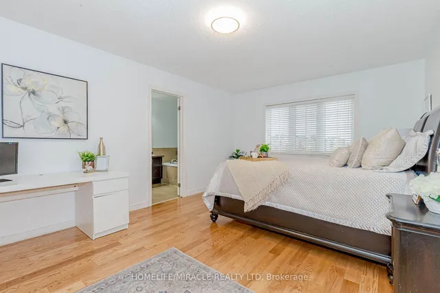 Additional property image - 9 Dufay Rd