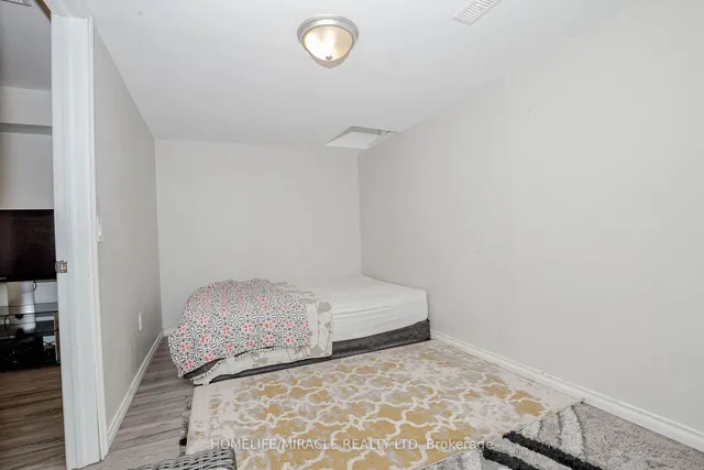 Additional property image - 9 Dufay Rd