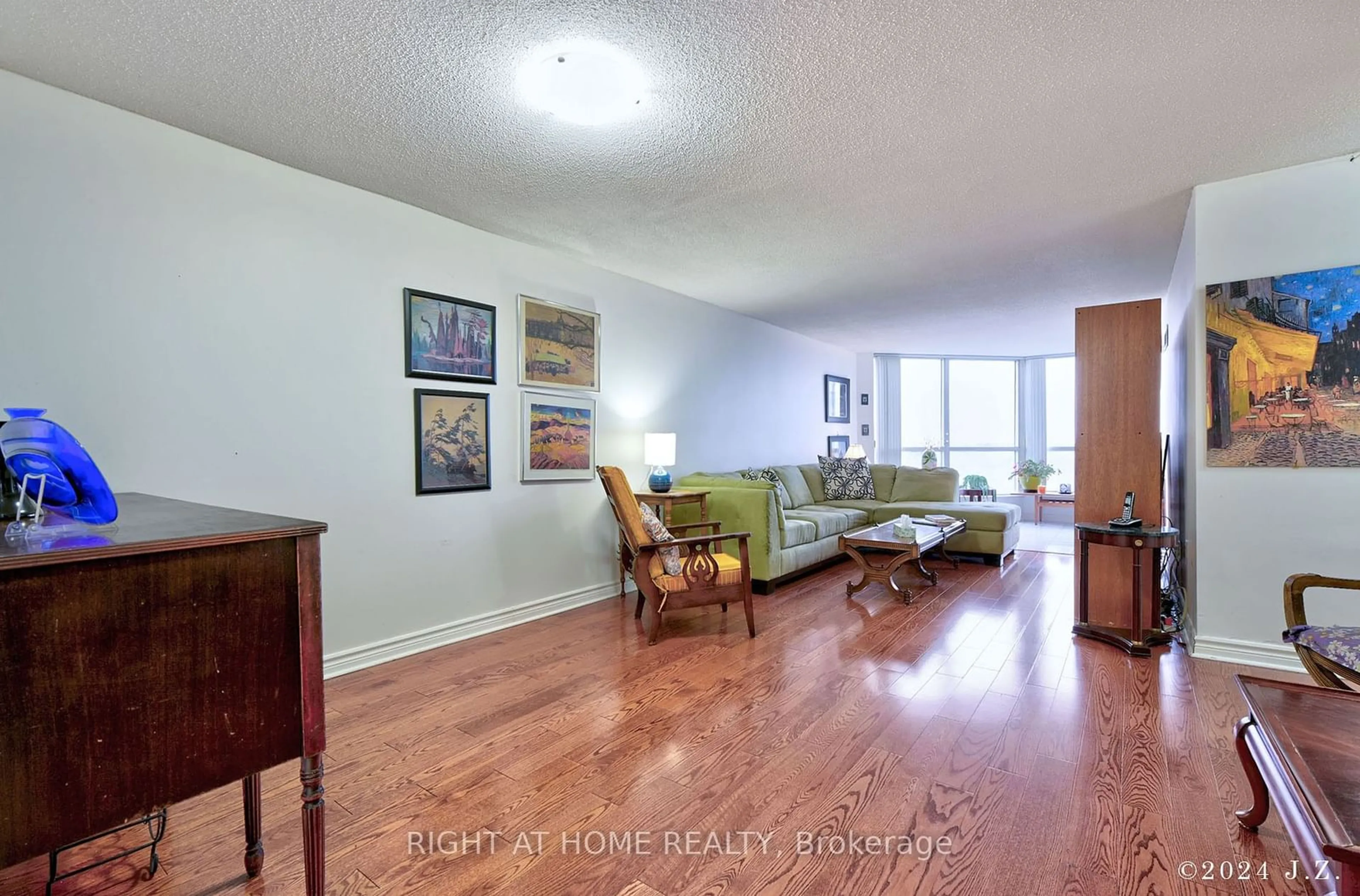 A pic of a room, wood floors for 3 Rowntree Rd #409, Toronto Ontario M9V 5G8