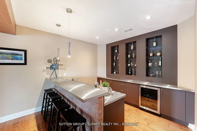 Additional property image - 13 Classic Dr