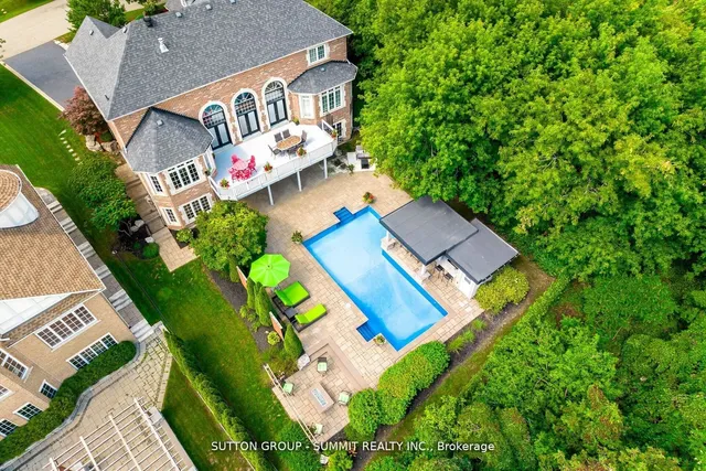 Additional property image - 13 Classic Dr