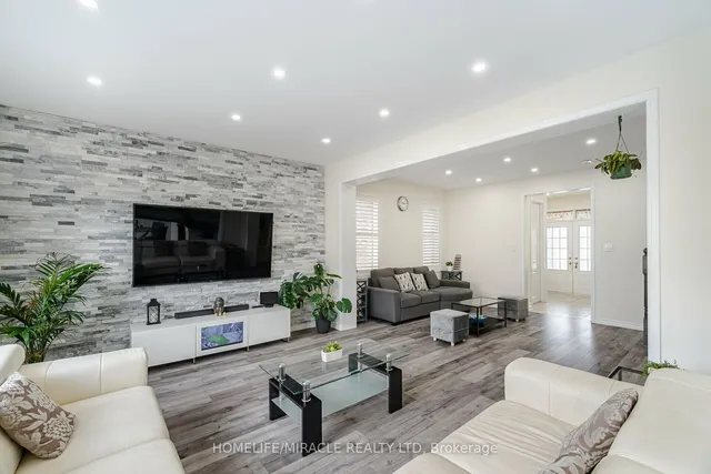 Additional property image - 23 Callandar Rd