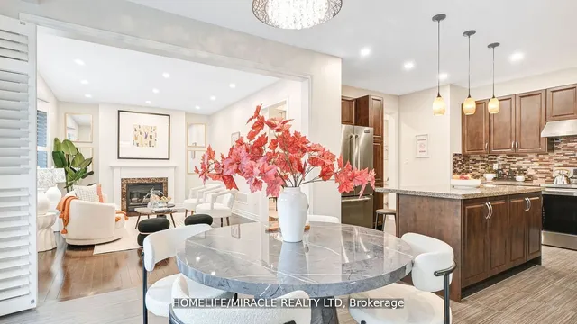 Additional property image - 33 Orangeblossom Tr
