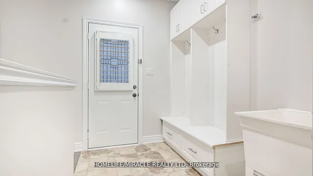 Additional property image - 33 Orangeblossom Tr