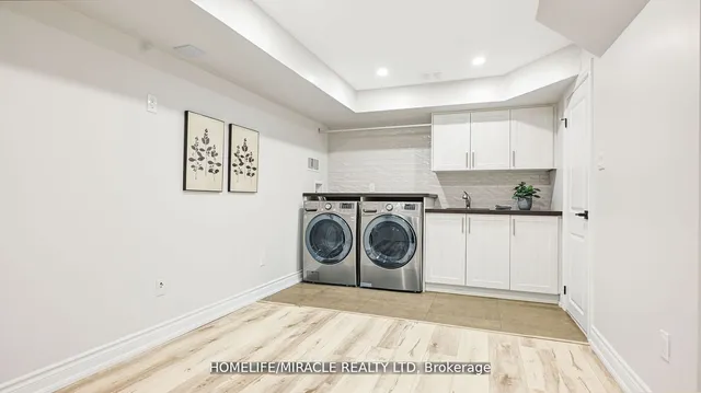 Additional property image - 33 Orangeblossom Tr