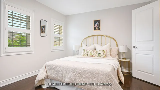 Additional property image - 33 Orangeblossom Tr
