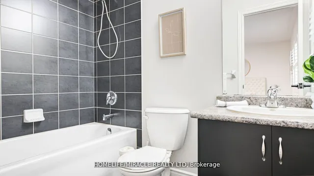 Additional property image - 33 Orangeblossom Tr