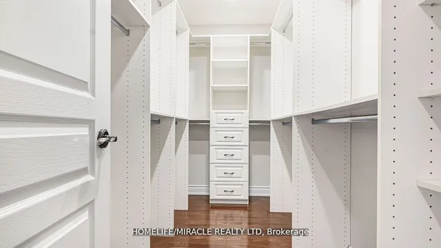 Additional property image - 33 Orangeblossom Tr