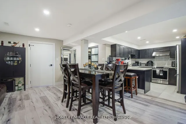 Additional property image - 33 Orangeblossom Tr