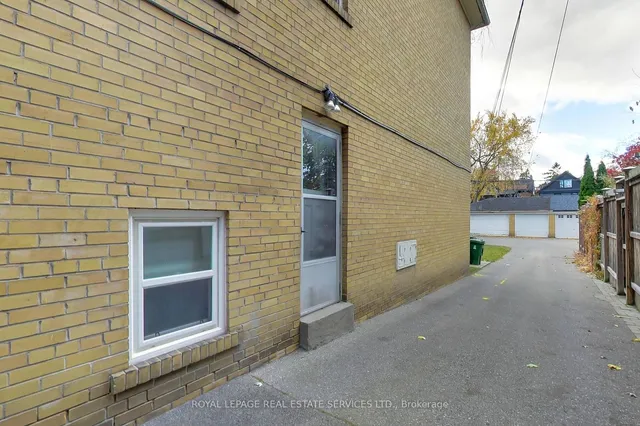 Additional property image - 118 High Park Ave