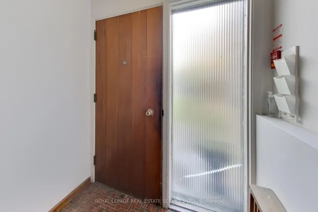 Additional property image - 118 High Park Ave
