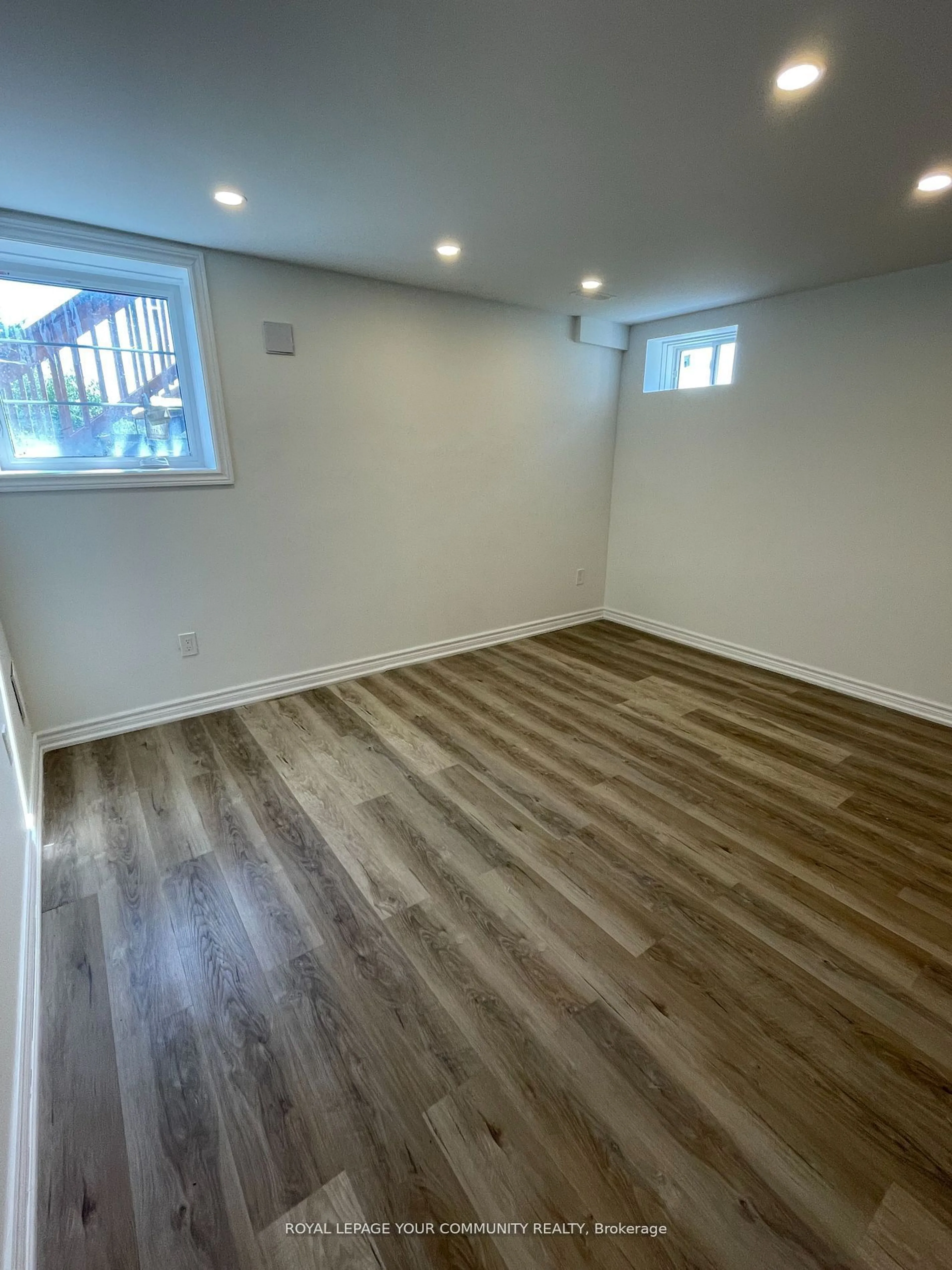 A pic of a room, wood floors for 16 Feldspar Gate, Brampton Ontario L6X 5R6