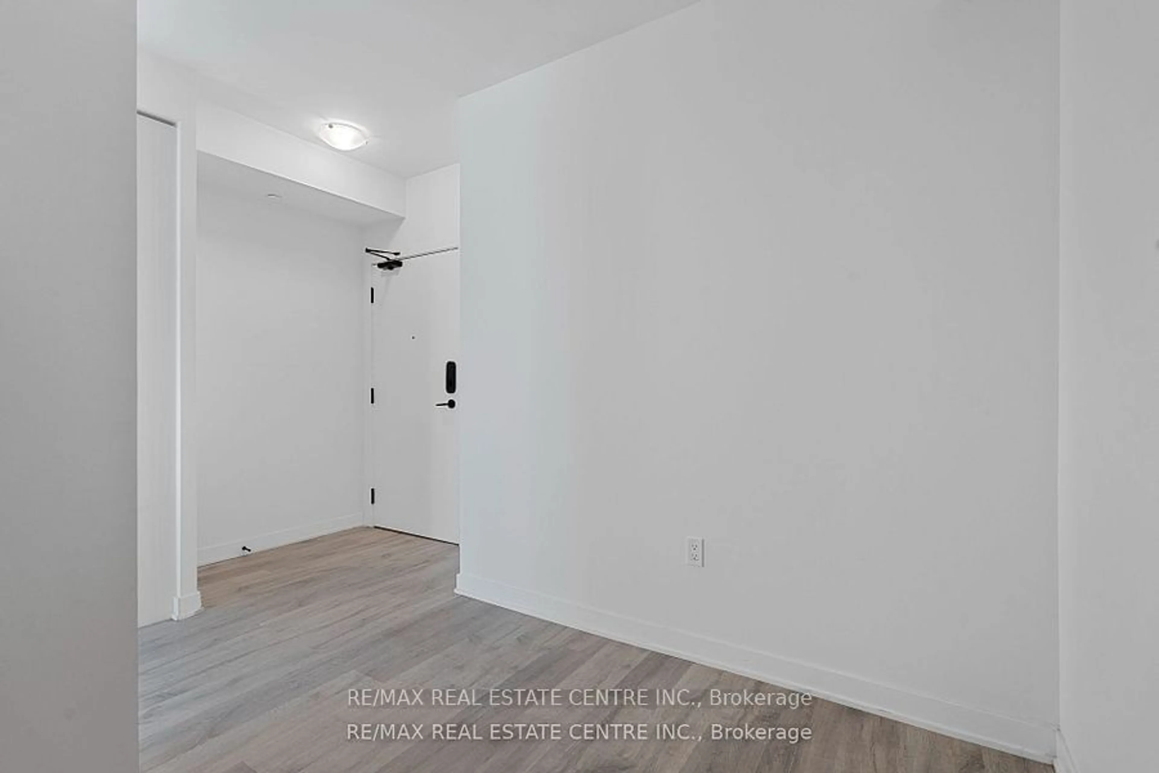 A pic of a room, not visible floor for 4655 Metcalfe Ave #310, Mississauga Ontario L5M 0Z7