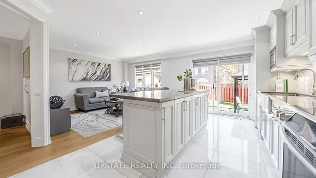 Additional property image - 6 Mannel Cres