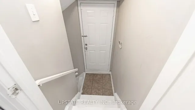 Additional property image - 6 Mannel Cres