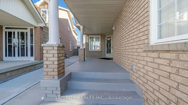 Additional property image - 6 Mannel Cres