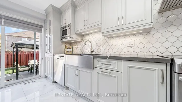 Additional property image - 6 Mannel Cres