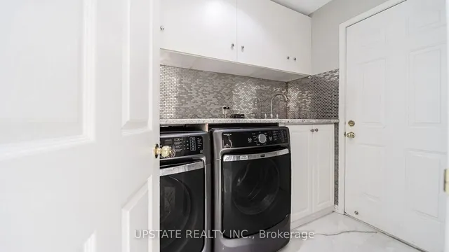 Additional property image - 6 Mannel Cres