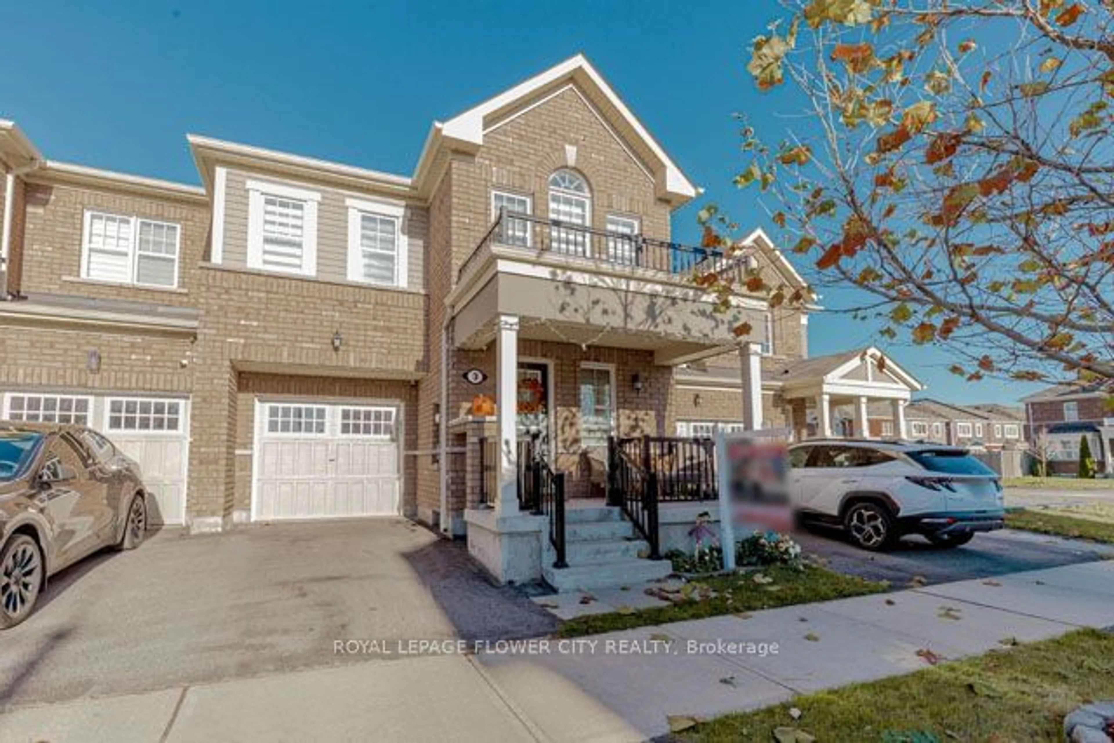 Home with brick exterior material for 3 QUASAR St, Brampton Ontario L7A 0G4