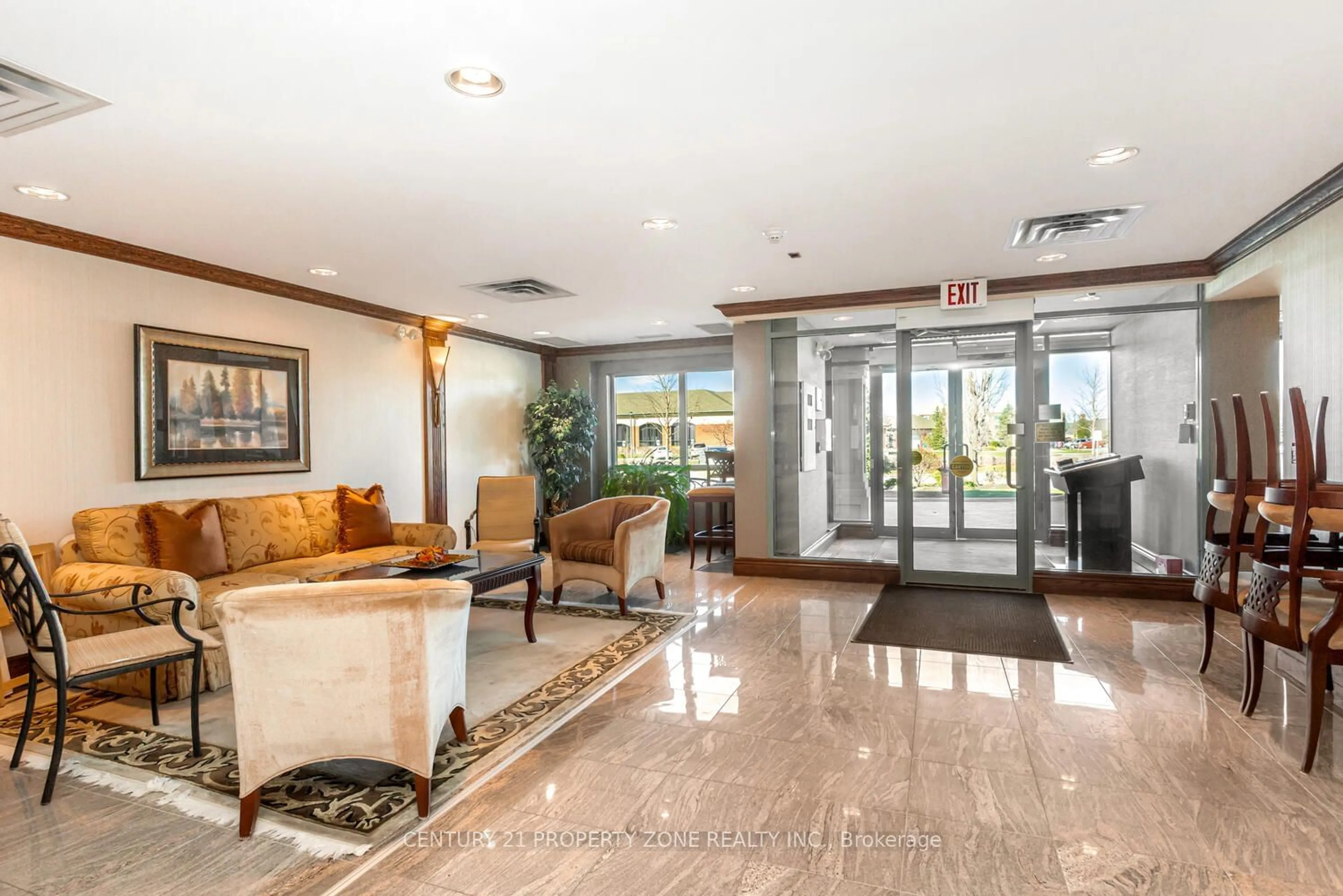 Indoor lobby, wood floors for 25 Via Rosedale Way #204, Brampton Ontario L6R 3J5