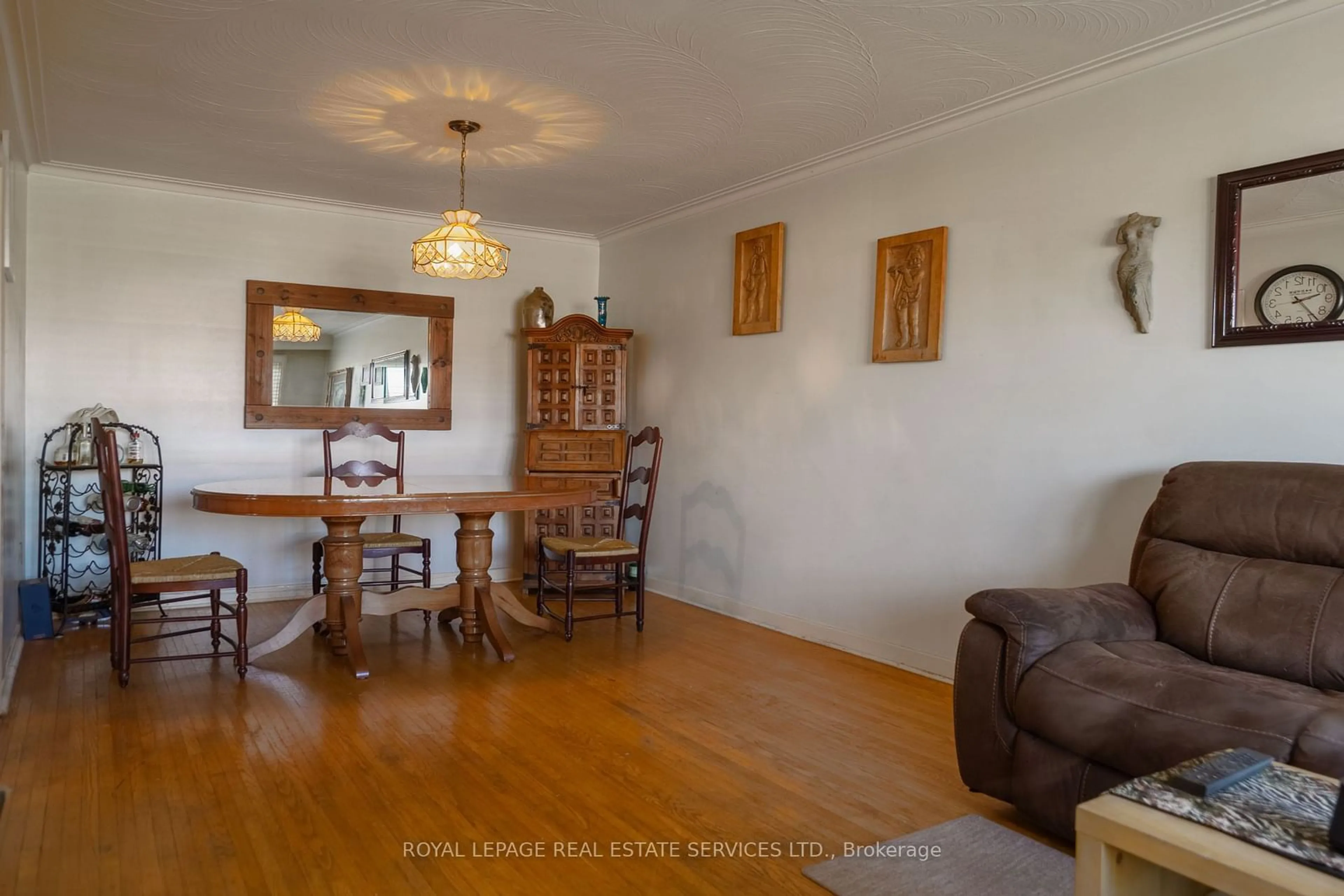 Dining room, wood floors, cottage for 70 Watney Cres, Toronto Ontario M3L 2C9