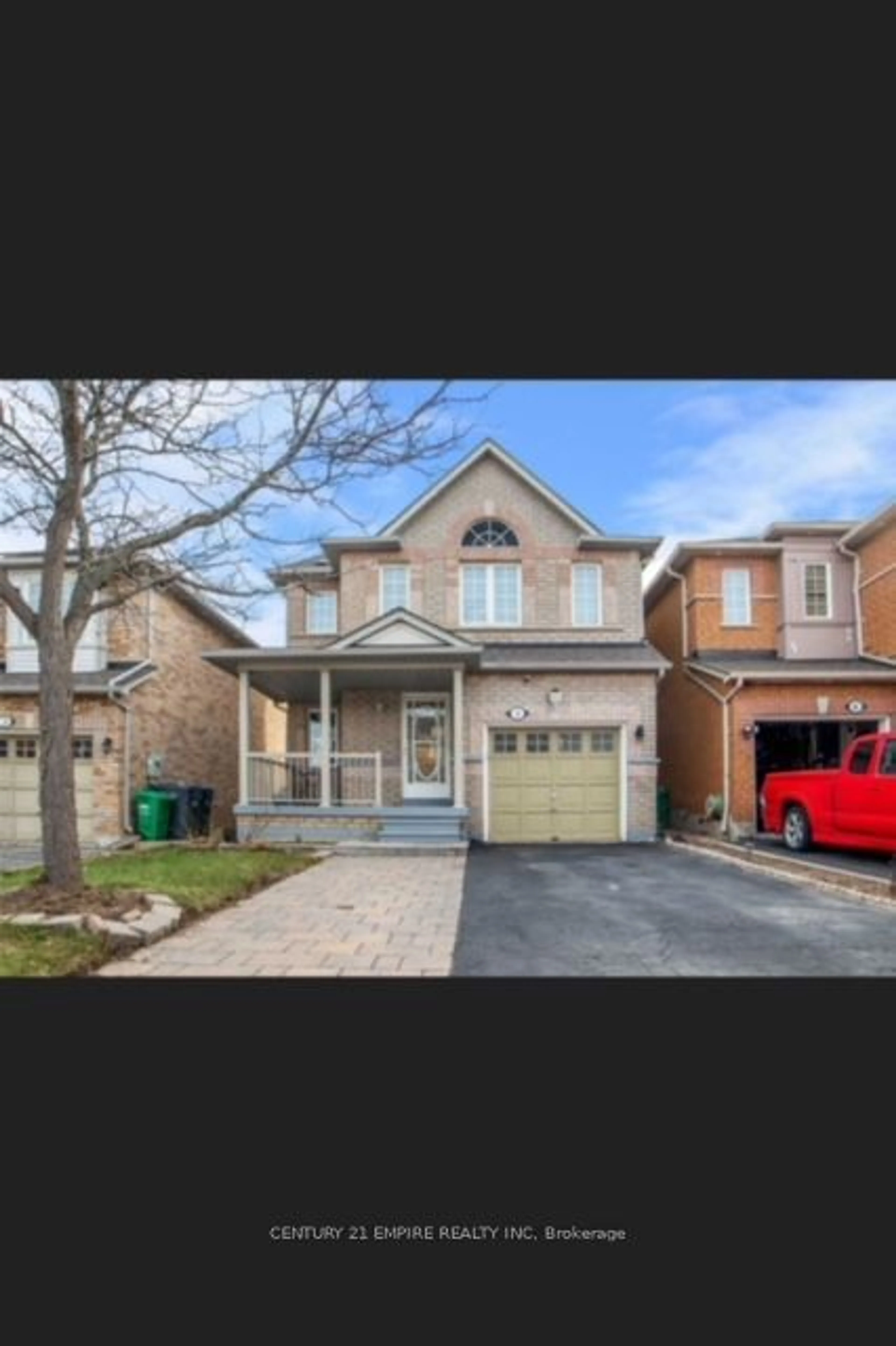 A pic from exterior of the house or condo, the street view for 4 Slessor Lane, Brampton Ontario L6P 1L8