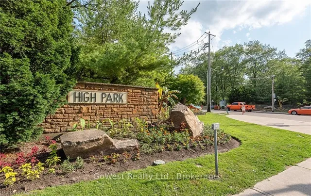 Additional property image - 369 SORAUREN Ave Unit 201