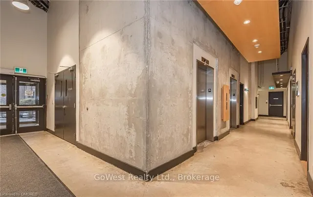 Additional property image - 369 SORAUREN Ave Unit 201