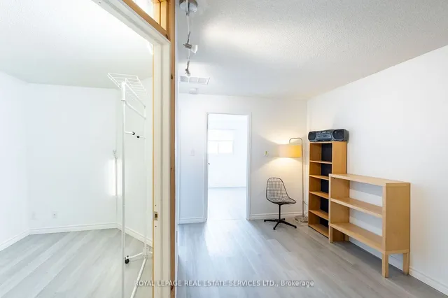 Additional property image - 2963 Dundas St