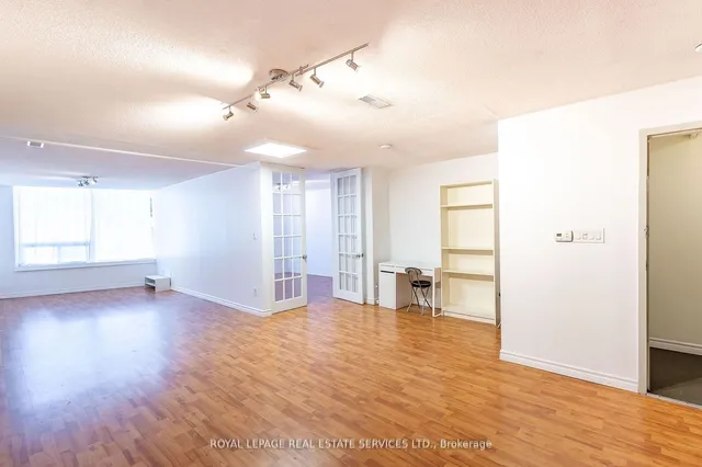 Additional property image - 2963 Dundas St
