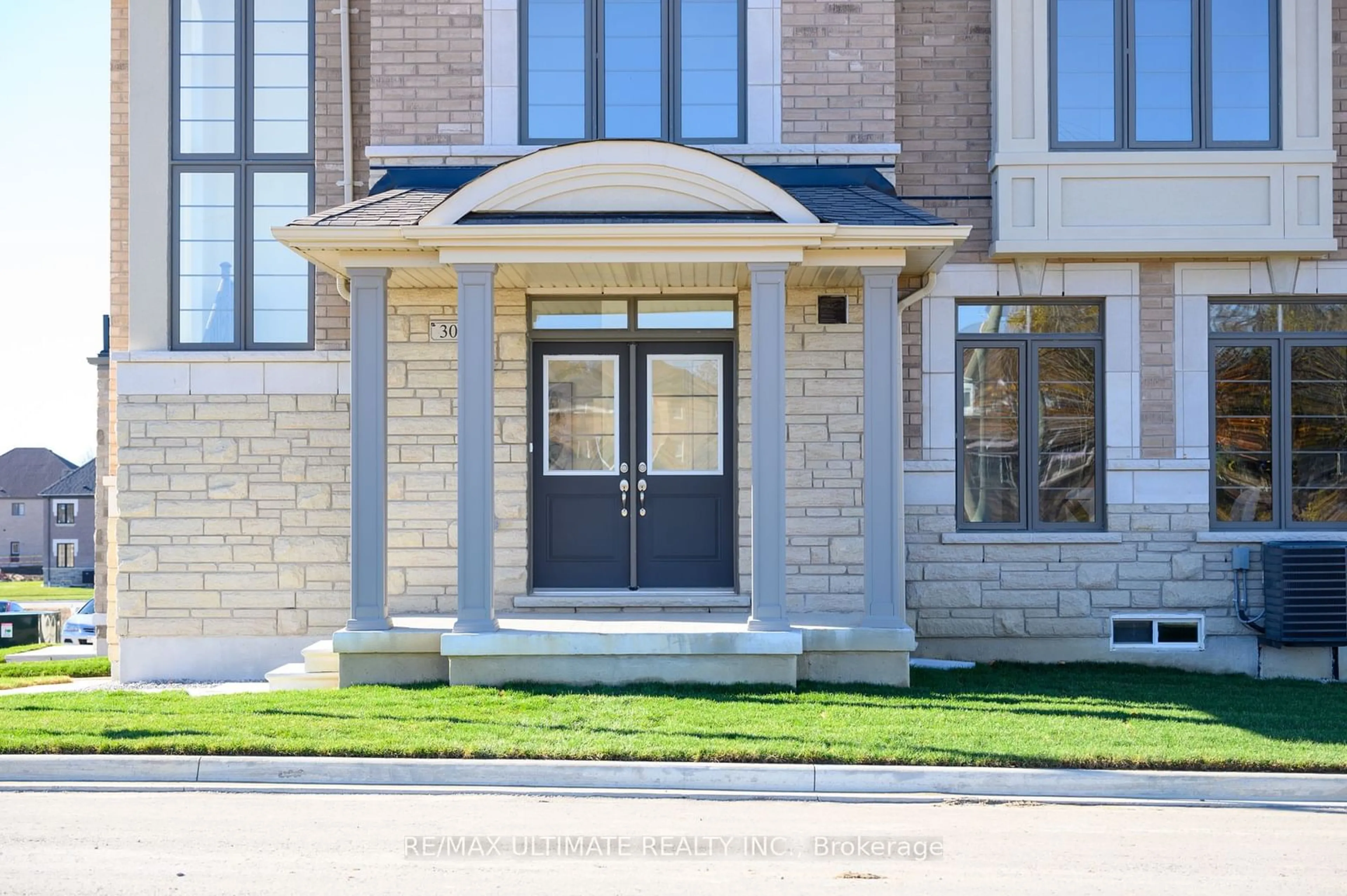 Home with brick exterior material for 30 Sapwood Cres, Brampton Ontario L6Z 0K7