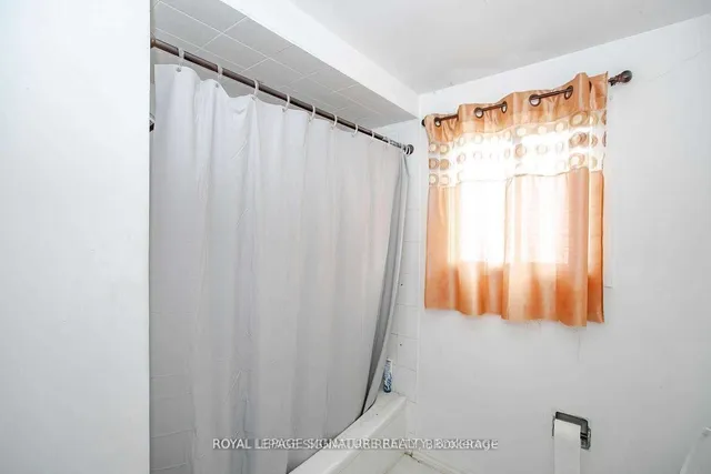 Additional property image - 7615 Netherwood Rd