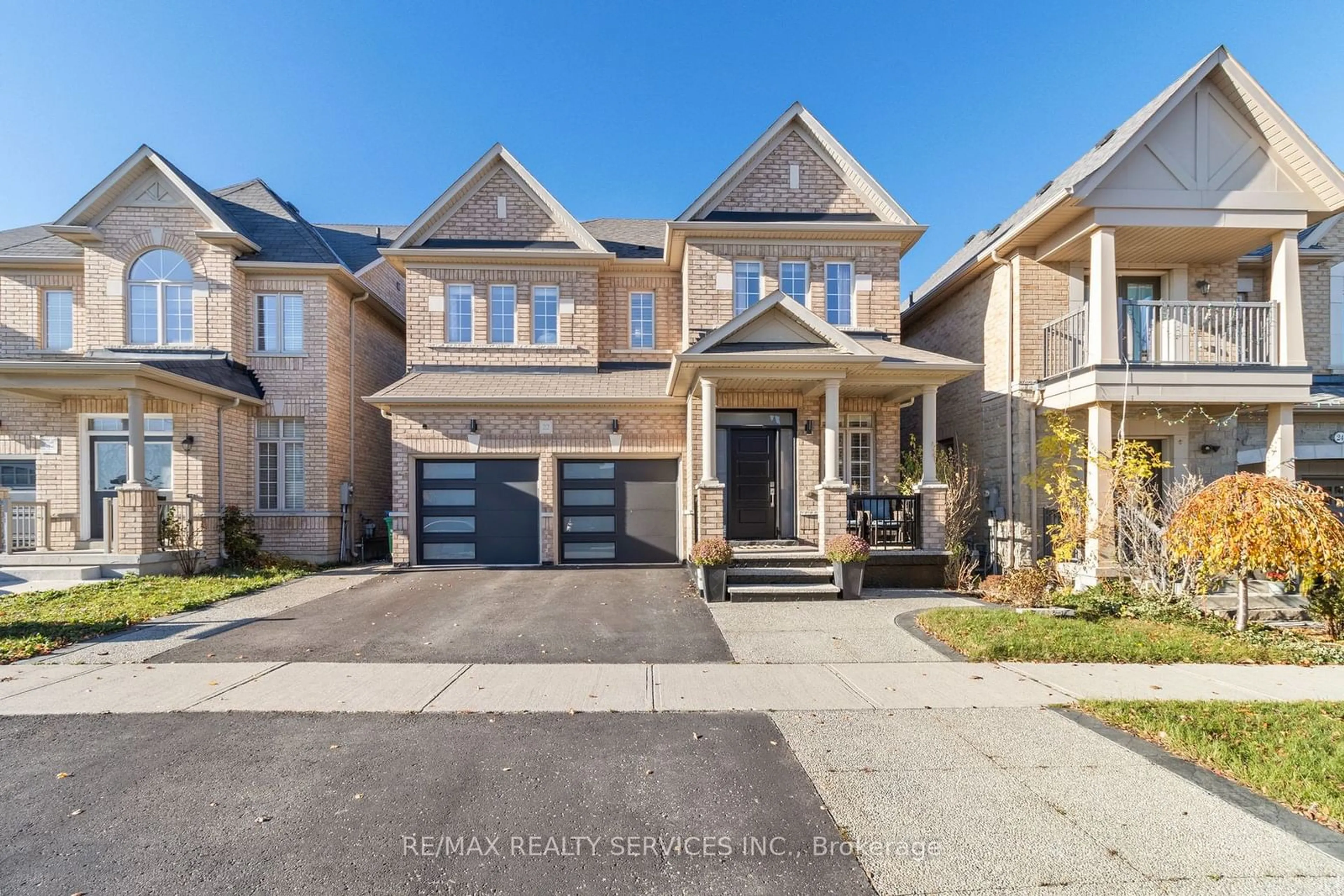 Frontside or backside of a home, the street view for 22 Vontress St, Brampton Ontario L6R 3S4