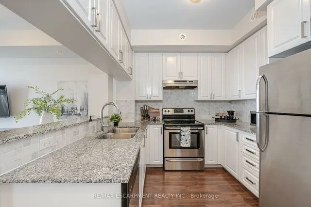 Additional property image - 54 Sky Harbour Dr Unit 105