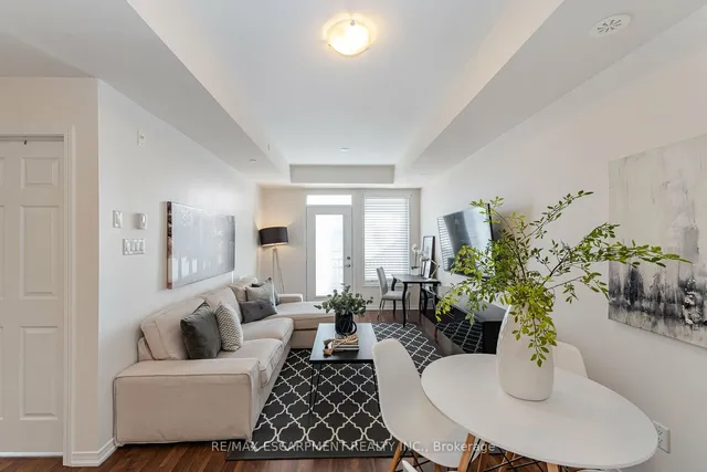 Additional property image - 54 Sky Harbour Dr Unit 105