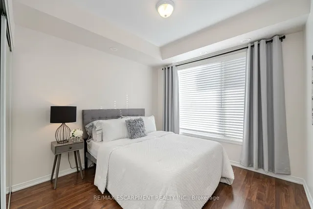 Additional property image - 54 Sky Harbour Dr Unit 105