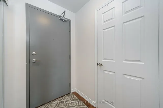 Additional property image - 54 Sky Harbour Dr Unit 105