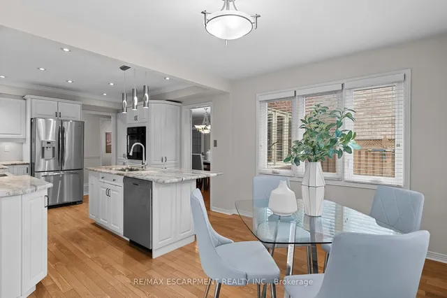 Additional property image - 2068 Pipers Crt