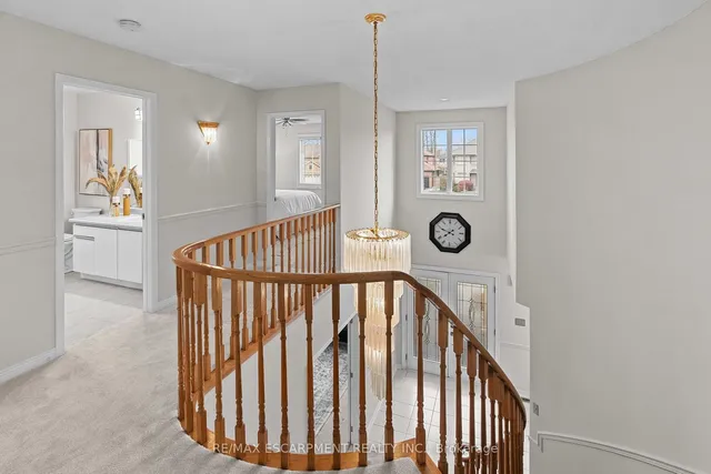 Additional property image - 2068 Pipers Crt