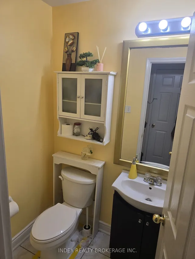 Additional property image - 19 Garibaldi Dr