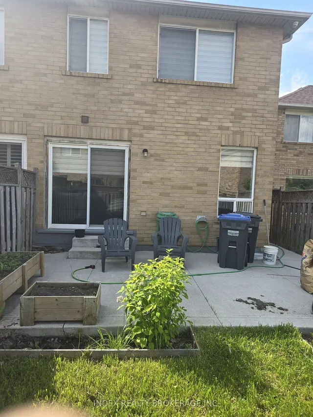 Additional property image - 19 Garibaldi Dr