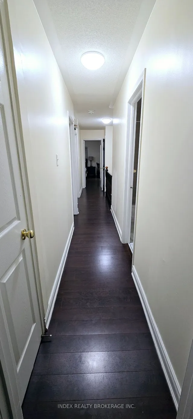 Additional property image - 19 Garibaldi Dr