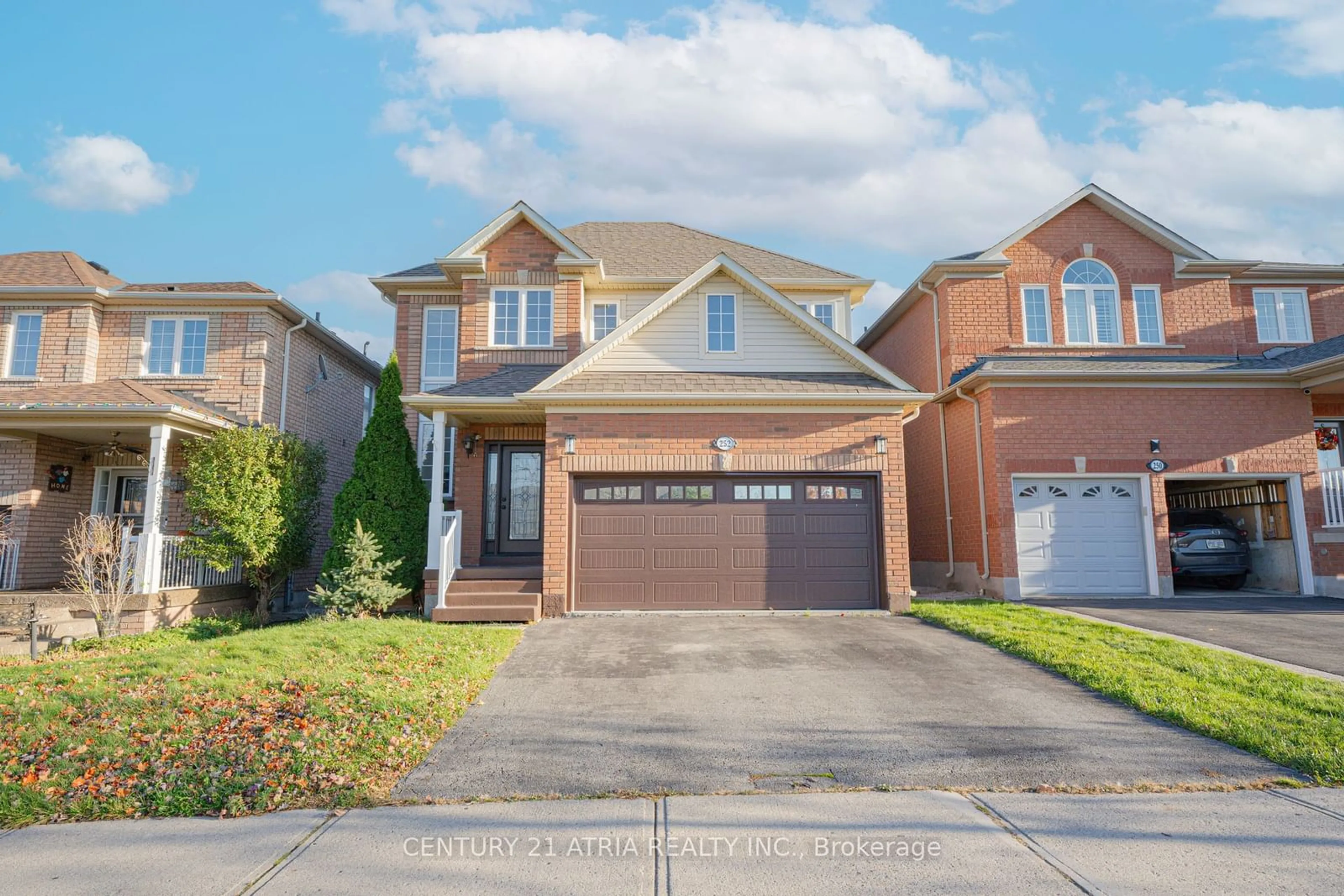 Frontside or backside of a home, the street view for 252 Sherwood Rd, Milton Ontario L9T 7C3