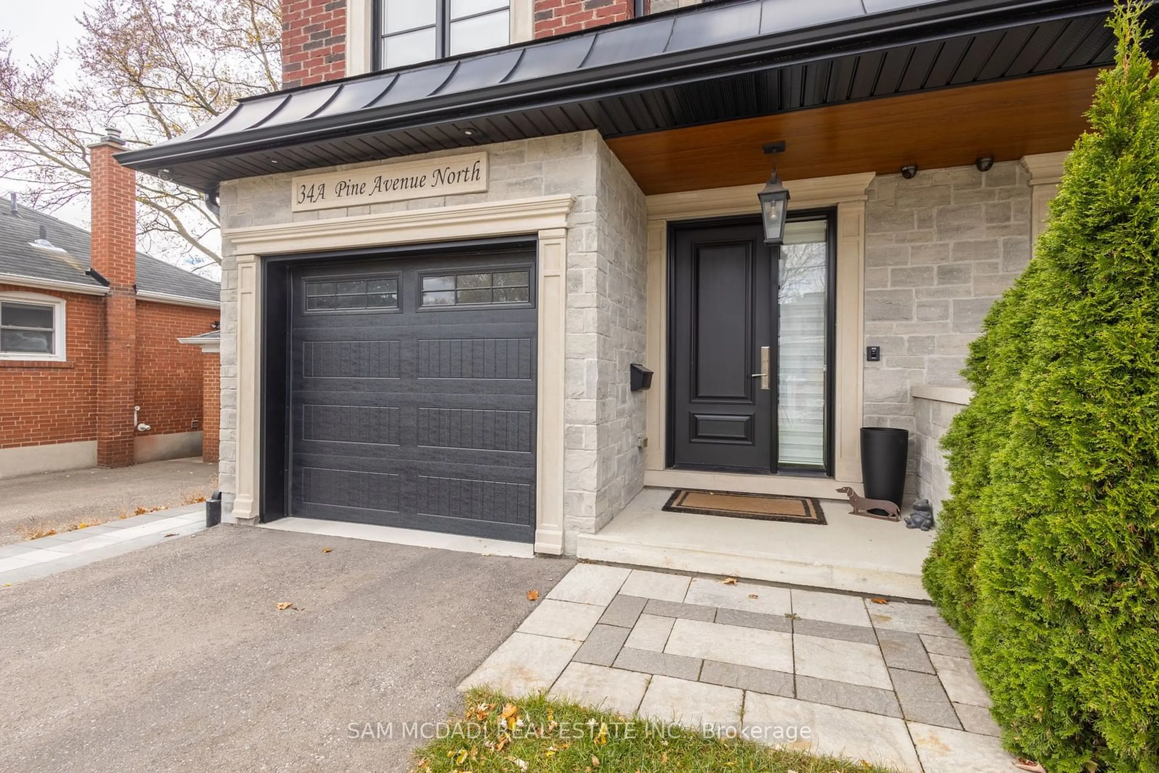 Home with brick exterior material for 34A Pine Ave, Mississauga Ontario L5H 2P8