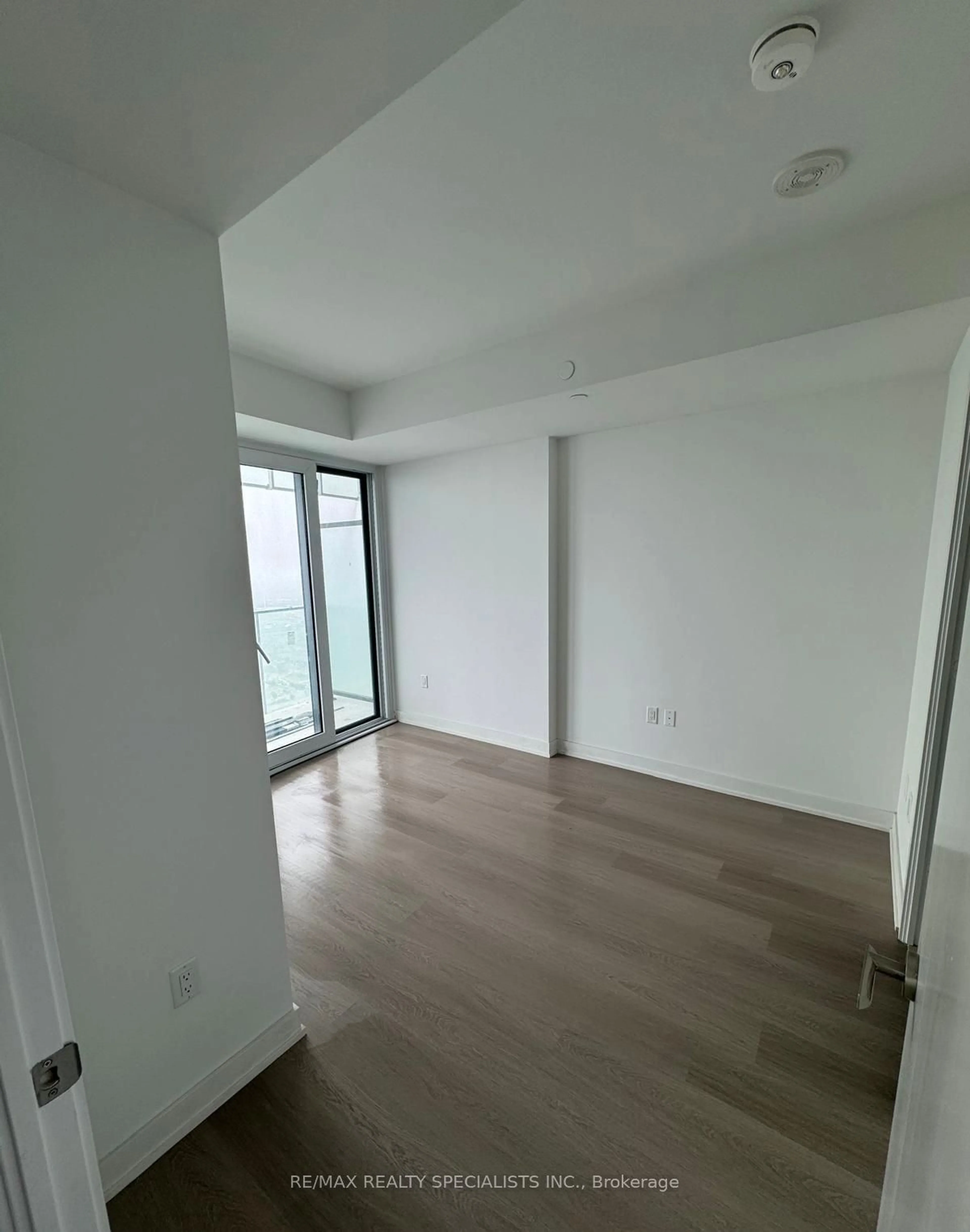 A pic of a room, not visible floor for 3883 Quartz Rd #5107, Mississauga Ontario L5B 4M6