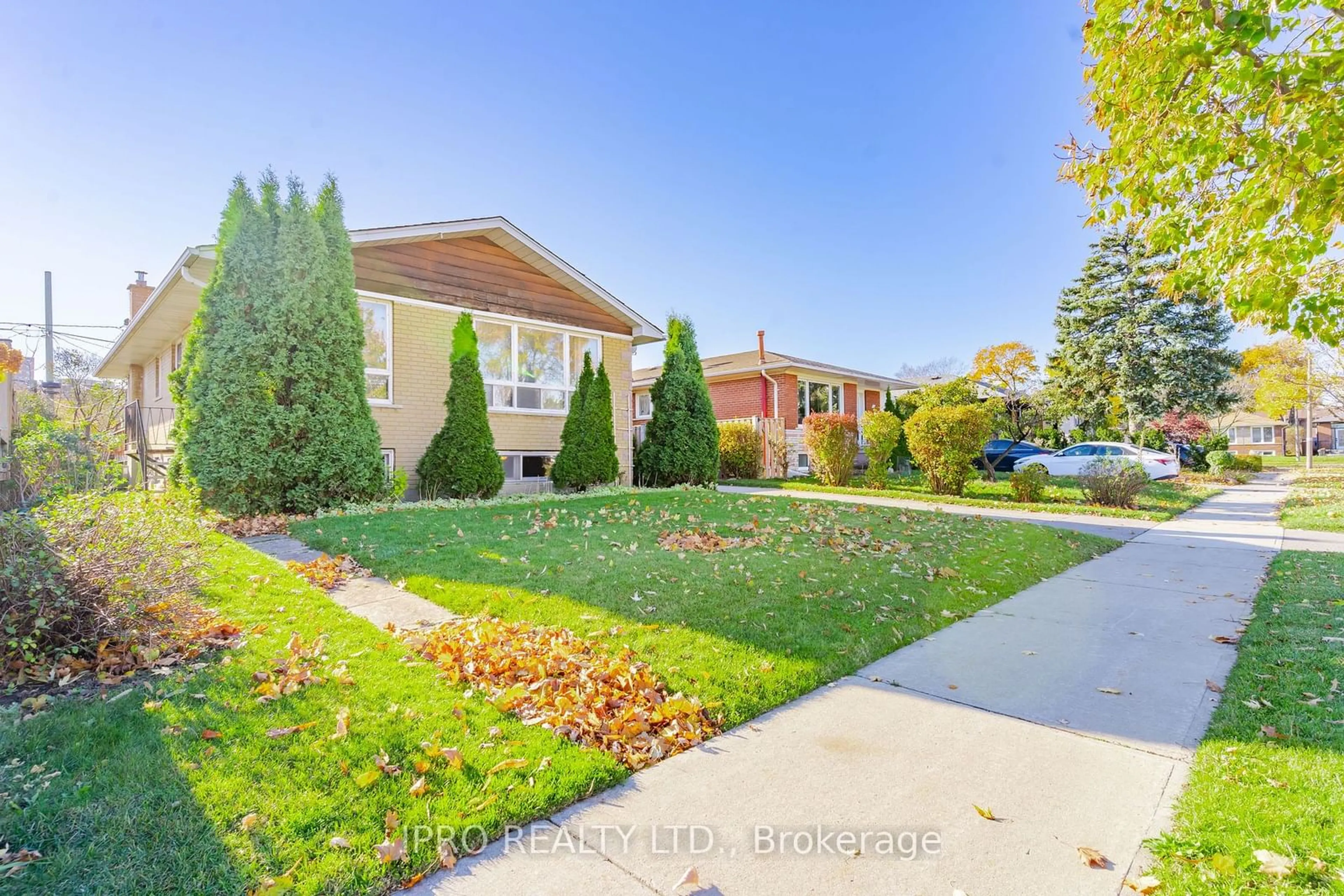 A pic from exterior of the house or condo, the street view for 36 Summerfield Cres, Toronto Ontario M9C 3X3