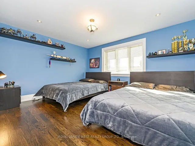 Additional property image - 3602 Logmoss Cres