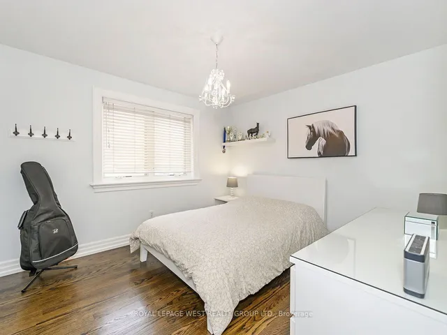 Additional property image - 3602 Logmoss Cres