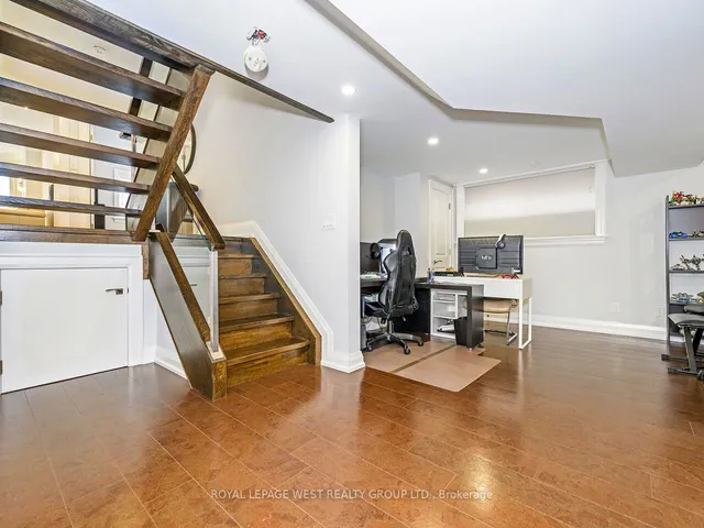 Additional property image - 3602 Logmoss Cres