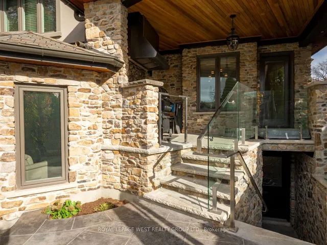 Additional property image - 3602 Logmoss Cres